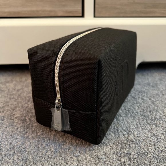 Dior Cosmetic Pouch - Picture 3 of 6